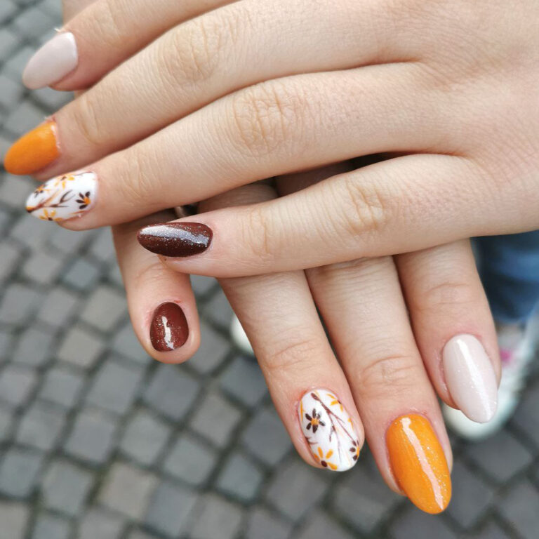 ERIKAPOPPA_NAILART__20221011_103345_360